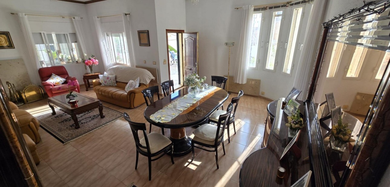 Venta - Villa -
Torrevieja - La Siesta - El Salado - Torreta