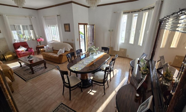 Venta - Villa -
Torrevieja - La Siesta - El Salado - Torreta