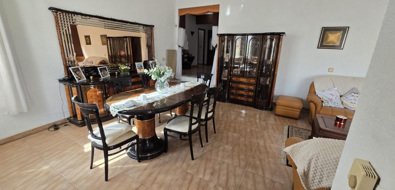 Venta - Villa -
Torrevieja - La Siesta - El Salado - Torreta