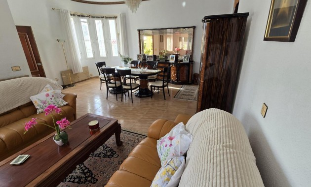 Venta - Villa -
Torrevieja - La Siesta - El Salado - Torreta