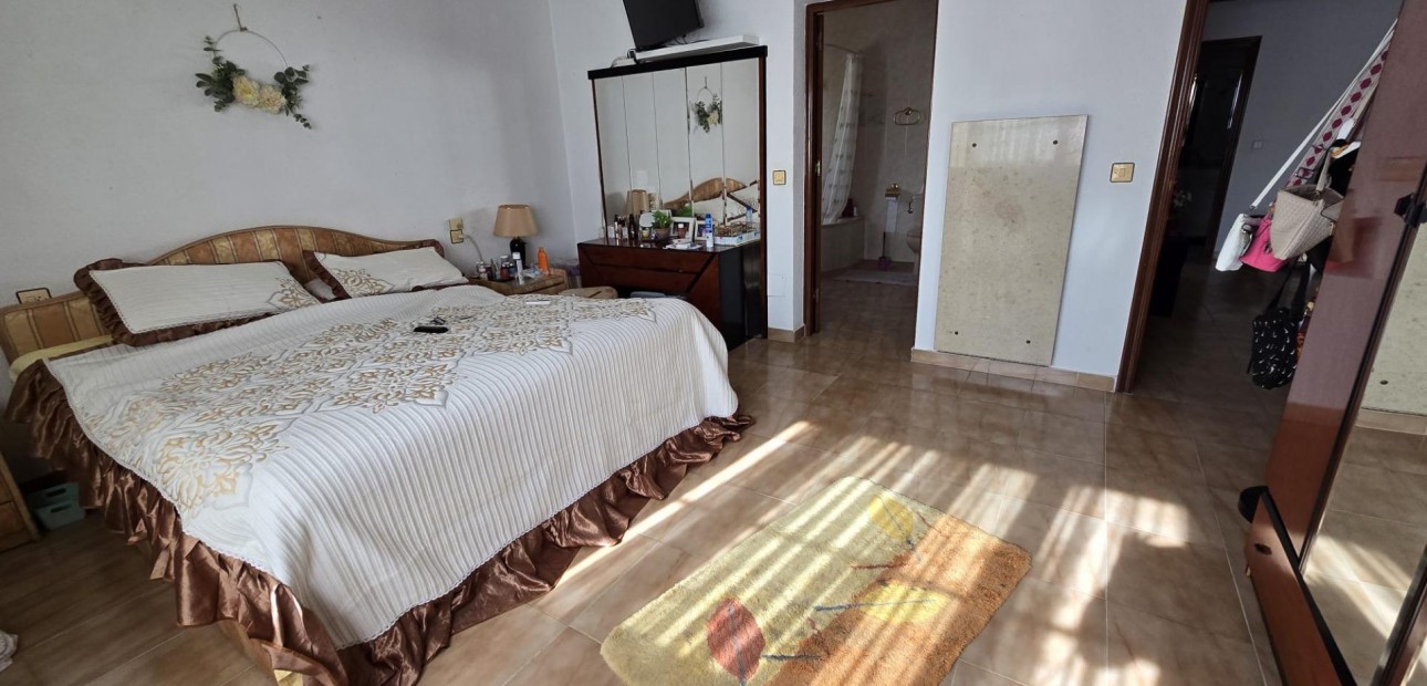 Venta - Villa -
Torrevieja - La Siesta - El Salado - Torreta