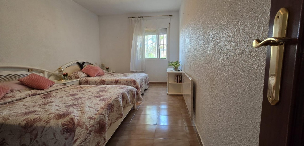 Venta - Villa -
Torrevieja - La Siesta - El Salado - Torreta