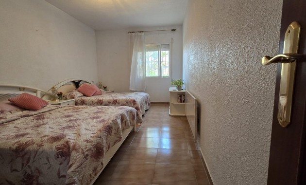 Venta - Villa -
Torrevieja - La Siesta - El Salado - Torreta