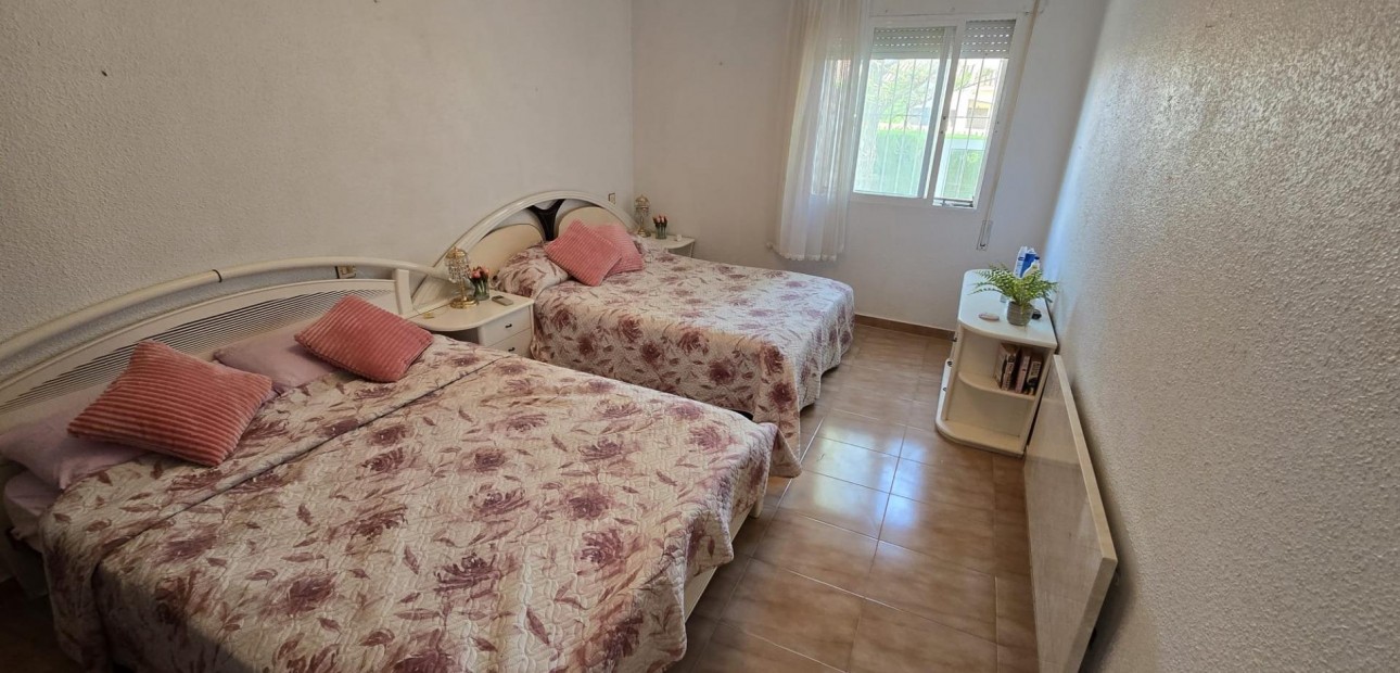 Venta - Villa -
Torrevieja - La Siesta - El Salado - Torreta