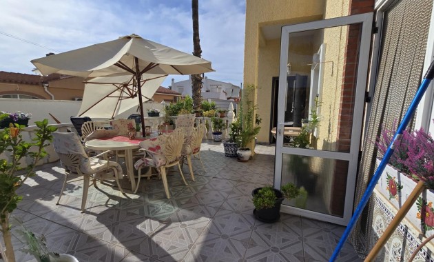 Venta - Villa -
Torrevieja - La Siesta - El Salado - Torreta