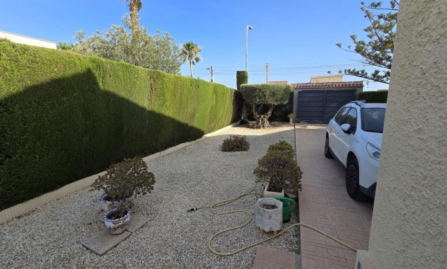 Venta - Villa -
Torrevieja - La Siesta - El Salado - Torreta