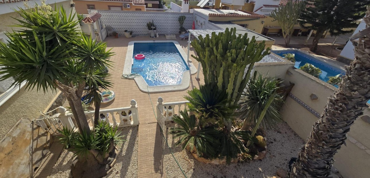Venta - Villa -
Torrevieja - La Siesta - El Salado - Torreta