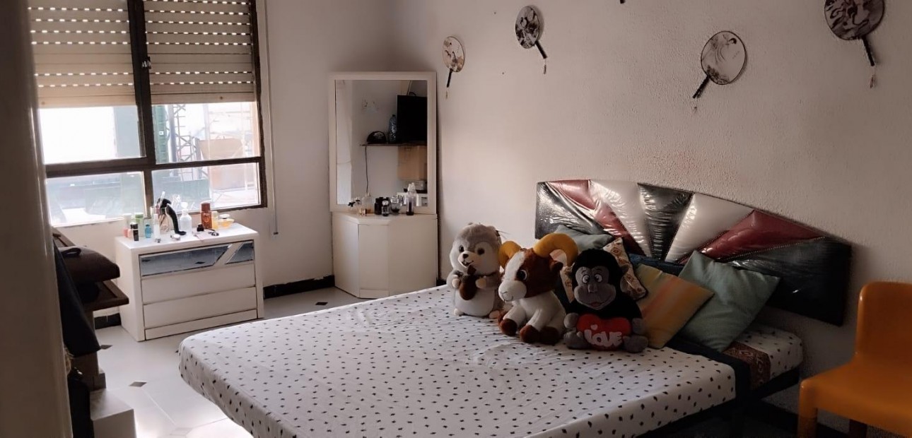 Venta - Apartamento / piso -
Guardamar del Segura - Pueblo