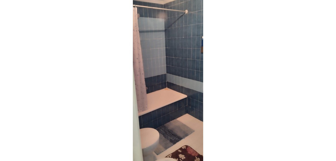 Venta - Apartamento / piso -
Guardamar del Segura - Pueblo