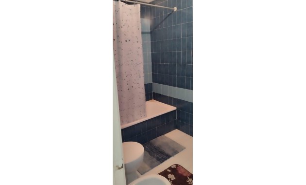 Venta - Apartamento / piso -
Guardamar del Segura - Pueblo