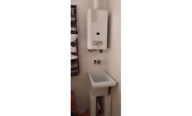 Venta - Apartamento / piso -
Guardamar del Segura - Pueblo