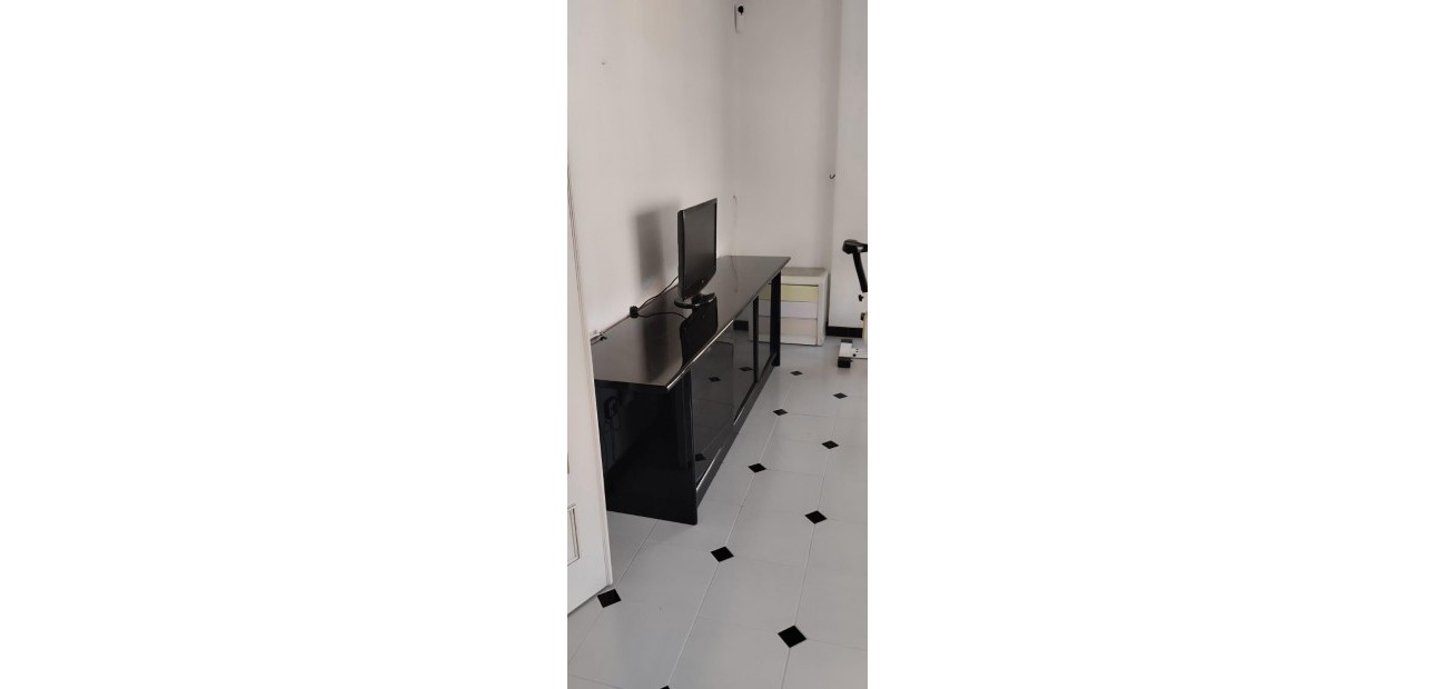 Venta - Apartamento / piso -
Guardamar del Segura - Pueblo
