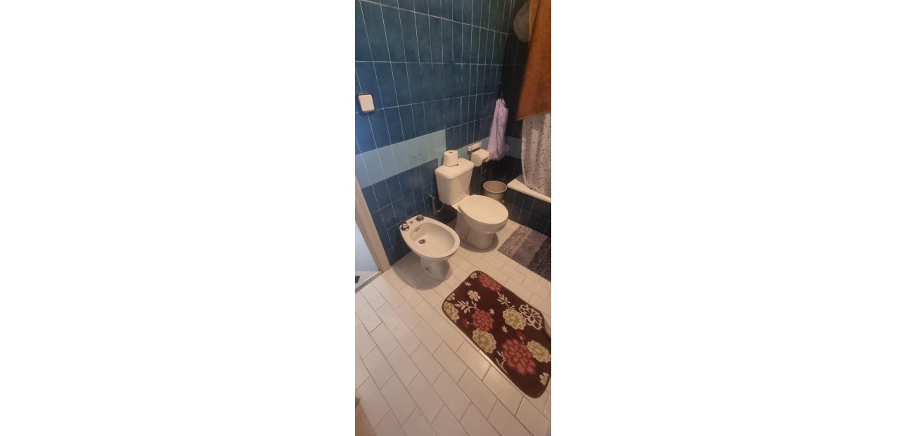 Venta - Apartamento / piso -
Guardamar del Segura - Pueblo