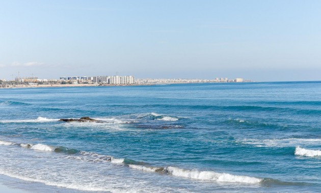 Venta - Apartamento / piso -
Torrevieja - Playa de los locos
