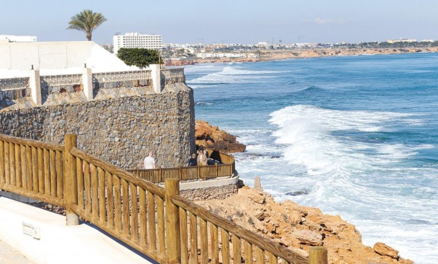 Venta - Apartamento / piso -
Torrevieja - Playa de los locos