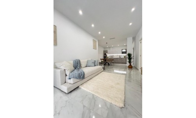 Venta - Apartamento / piso -
Torrevieja - Playa del cura
