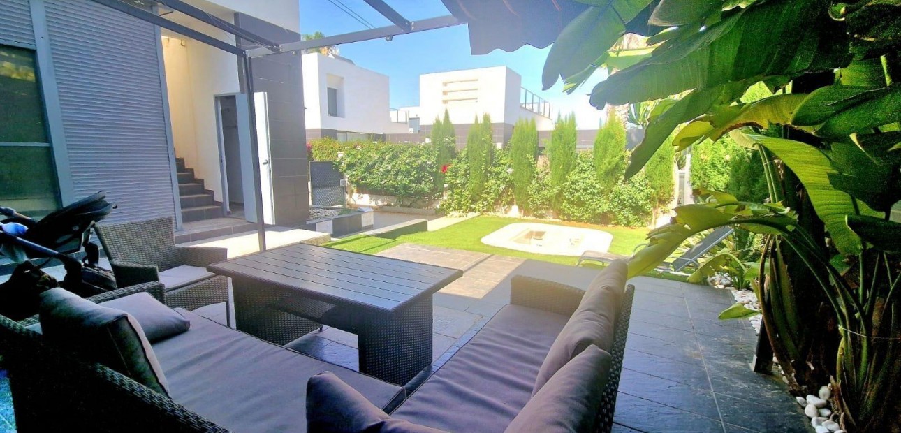 Sale - Villa -
Algorfa - Pueblo 3