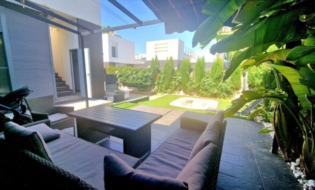 Sale - Villa -
Algorfa - Pueblo 3