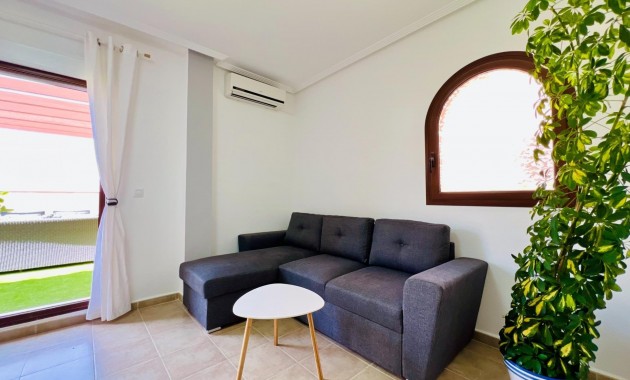Herverkoop - Penthouse -
Torrevieja - Playa del cura