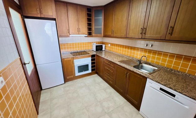 Herverkoop - Penthouse -
Torrevieja - Playa del cura