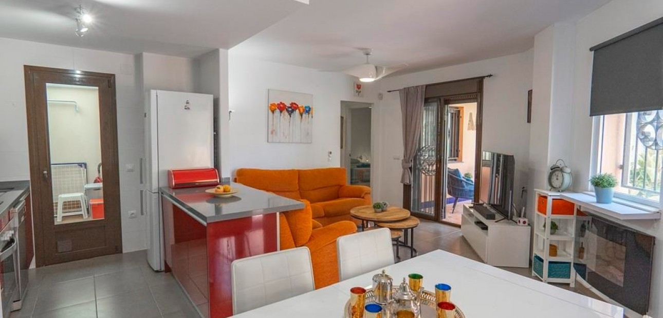 Venta - 1. Apartment / flat -
Torrevieja - Punta prima