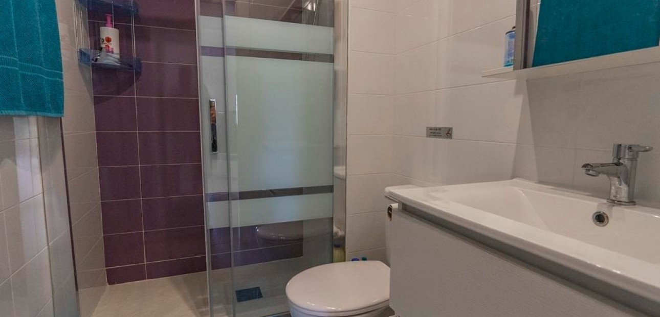 Venta - 1. Apartment / flat -
Torrevieja - Punta prima