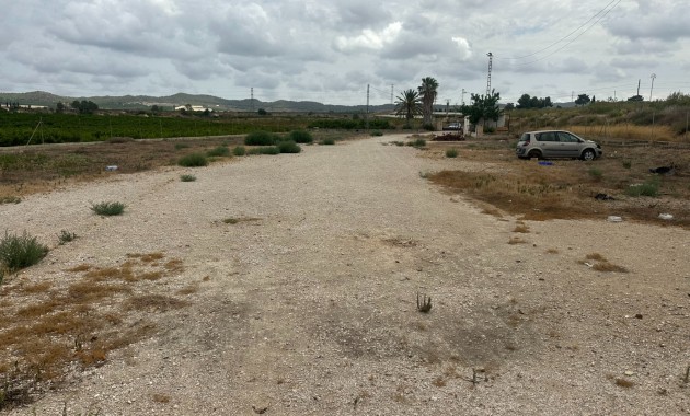 Venta - Industrial unit -
Torremendo