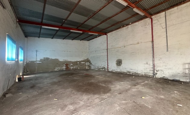 Venta - Industrial unit -
Torremendo