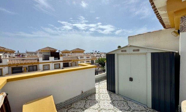 Sale - Terraced house -
Torrevieja - La Siesta - El Salado - Torreta