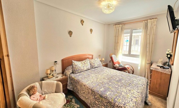 Herverkoop - Appartement / flat -
Torrevieja - torrevieja