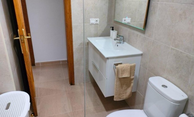 Sale - Apartment / flat -
Torrevieja - Estacion de autobuses