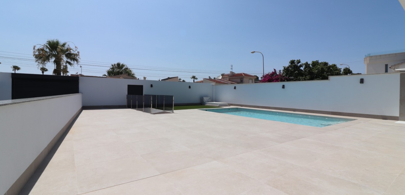 Sale - Detached Villa -
Ciudad Quesada - Ciudad Quesada - Town