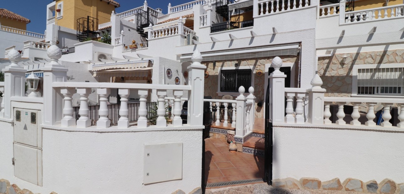 Sale - Townhouse -
Algorfa - Montemar
