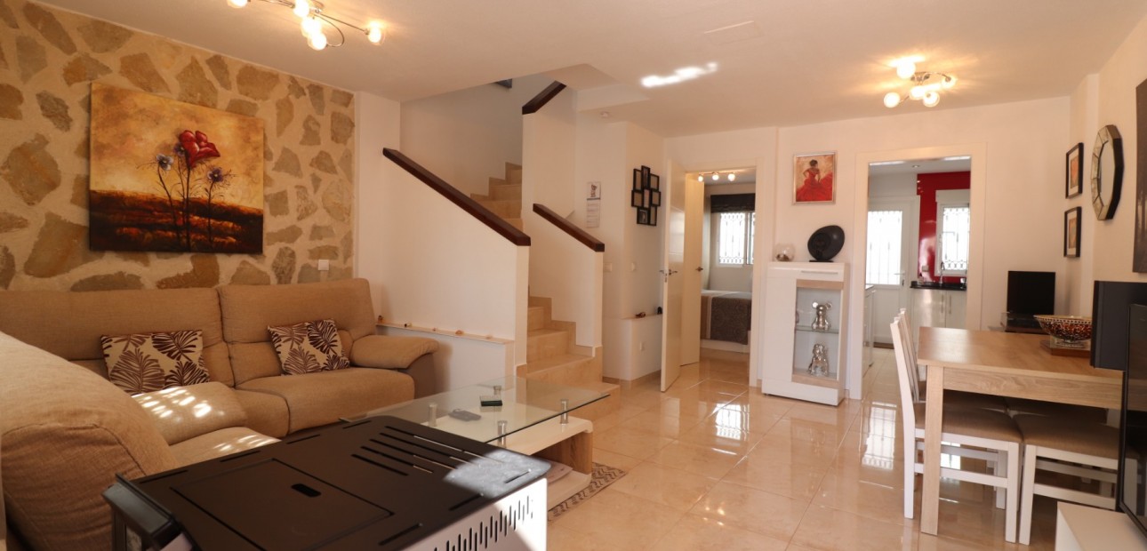 Sale - Townhouse -
Algorfa - Montemar