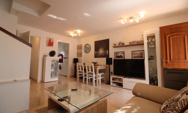 Sale - Townhouse -
Algorfa - Montemar