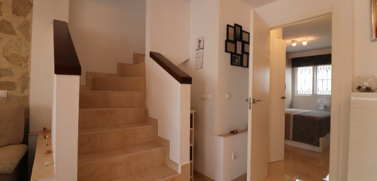 Sale - Townhouse -
Algorfa - Montemar