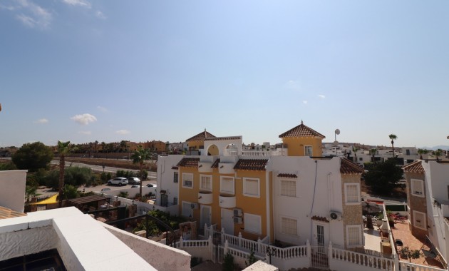 Sale - Townhouse -
Algorfa - Montemar