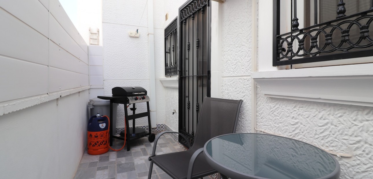 Sale - Townhouse -
Algorfa - Montemar