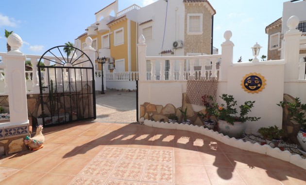 Sale - Townhouse -
Algorfa - Montemar