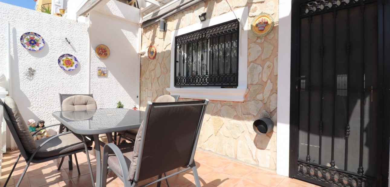 Sale - Townhouse -
Algorfa - Montemar