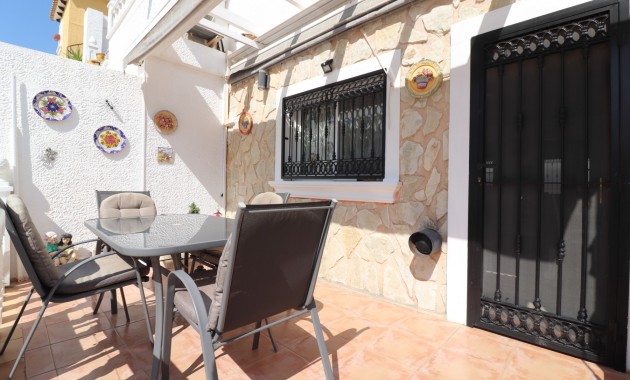 Sale - Townhouse -
Algorfa - Montemar