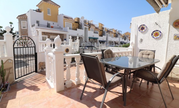 Sale - Townhouse -
Algorfa - Montemar