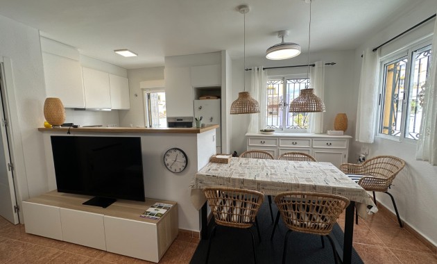 Sale - Townhouse -
Orihuela - Entre Naranjos Vistabella