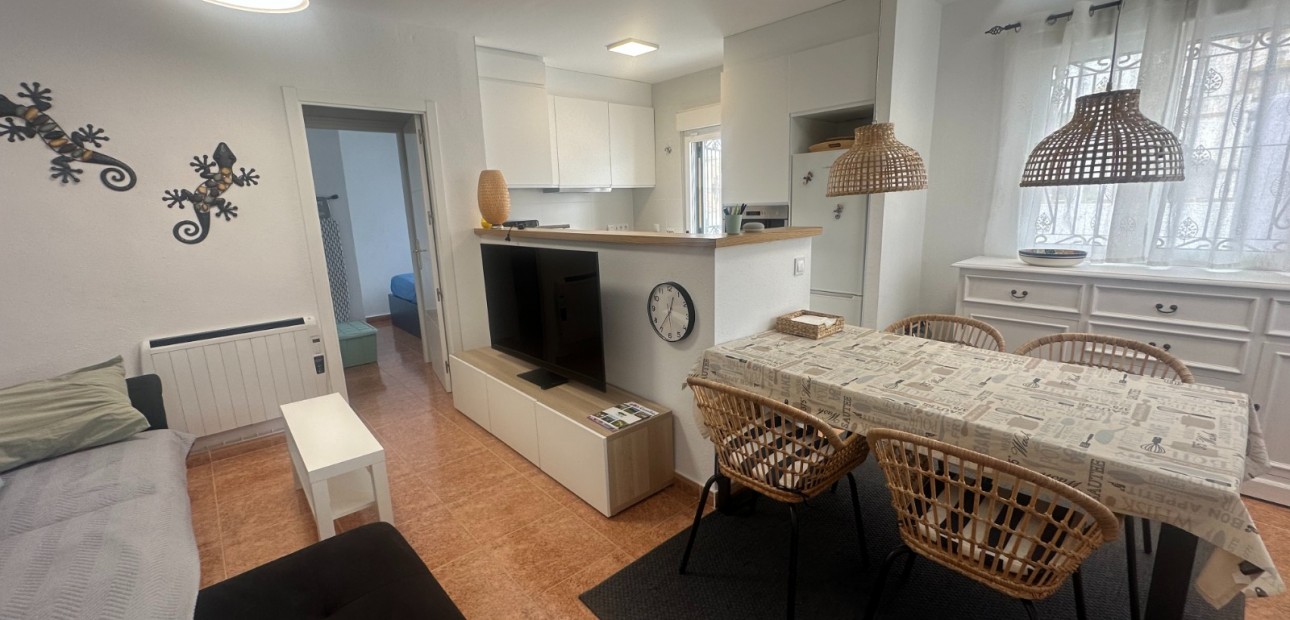 Sale - Townhouse -
Orihuela - Entre Naranjos Vistabella