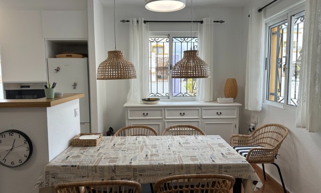 Sale - Townhouse -
Orihuela - Entre Naranjos Vistabella