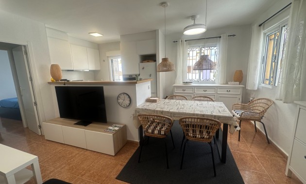 Sale - Townhouse -
Orihuela - Entre Naranjos Vistabella