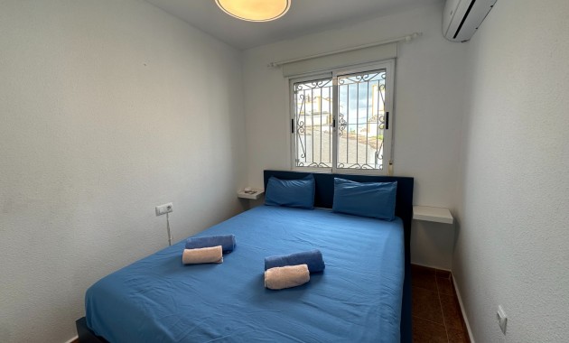 Sale - Townhouse -
Orihuela - Entre Naranjos Vistabella
