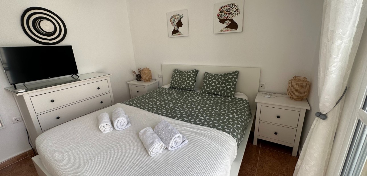 Sale - Townhouse -
Orihuela - Entre Naranjos Vistabella