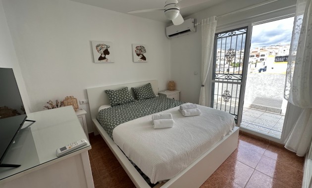 Sale - Townhouse -
Orihuela - Entre Naranjos Vistabella
