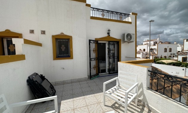 Sale - Townhouse -
Orihuela - Entre Naranjos Vistabella